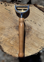 Load image into Gallery viewer, Vegetable Peeler