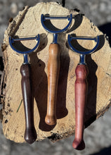 Load image into Gallery viewer, Vegetable Peeler